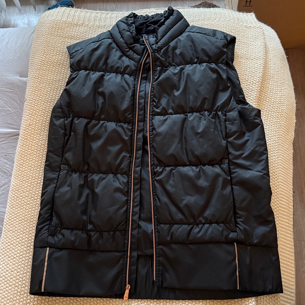 Brooks Black and Rise Gold Accent Running Vest